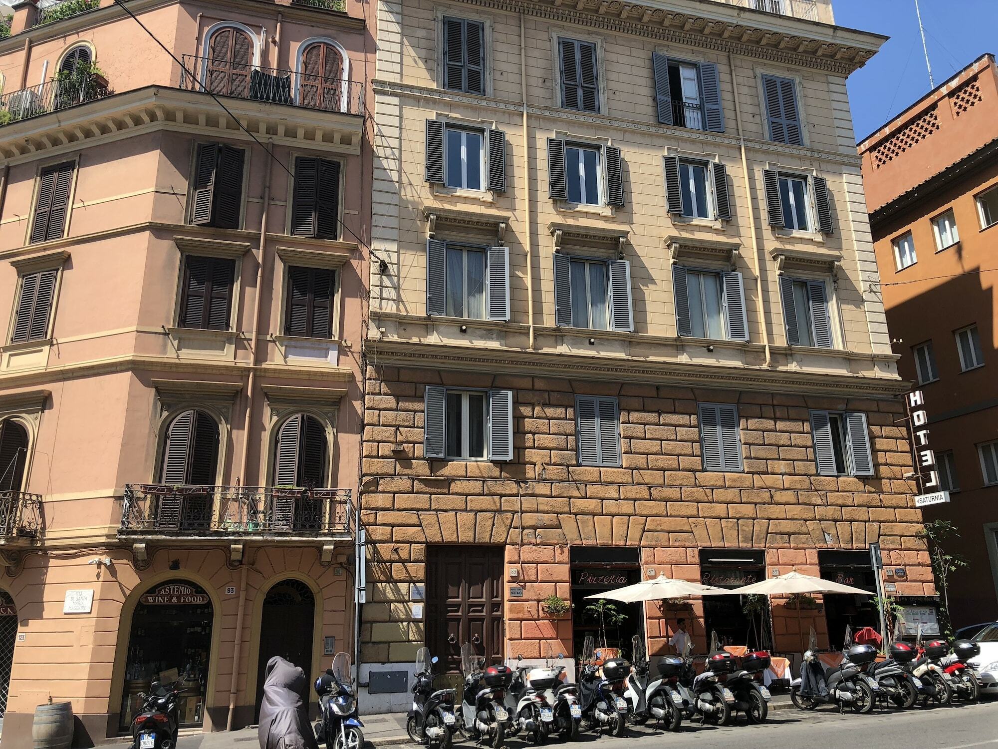 Elle Cavour Casa de hóspedes 3*